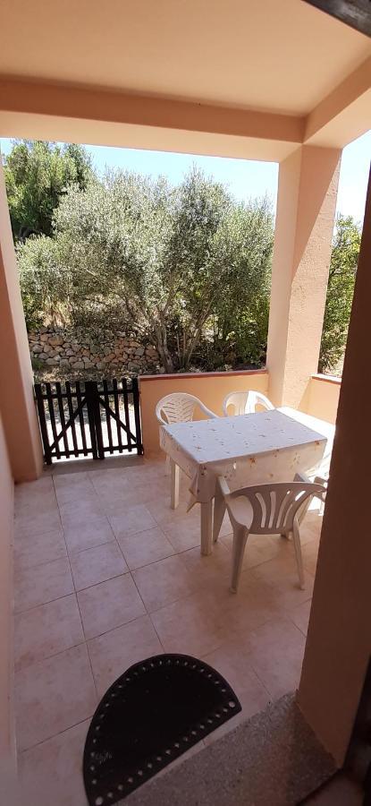 Casa Vacanza Costa Rossa Vista Mare Trinità dʼAgultu 外观 照片
