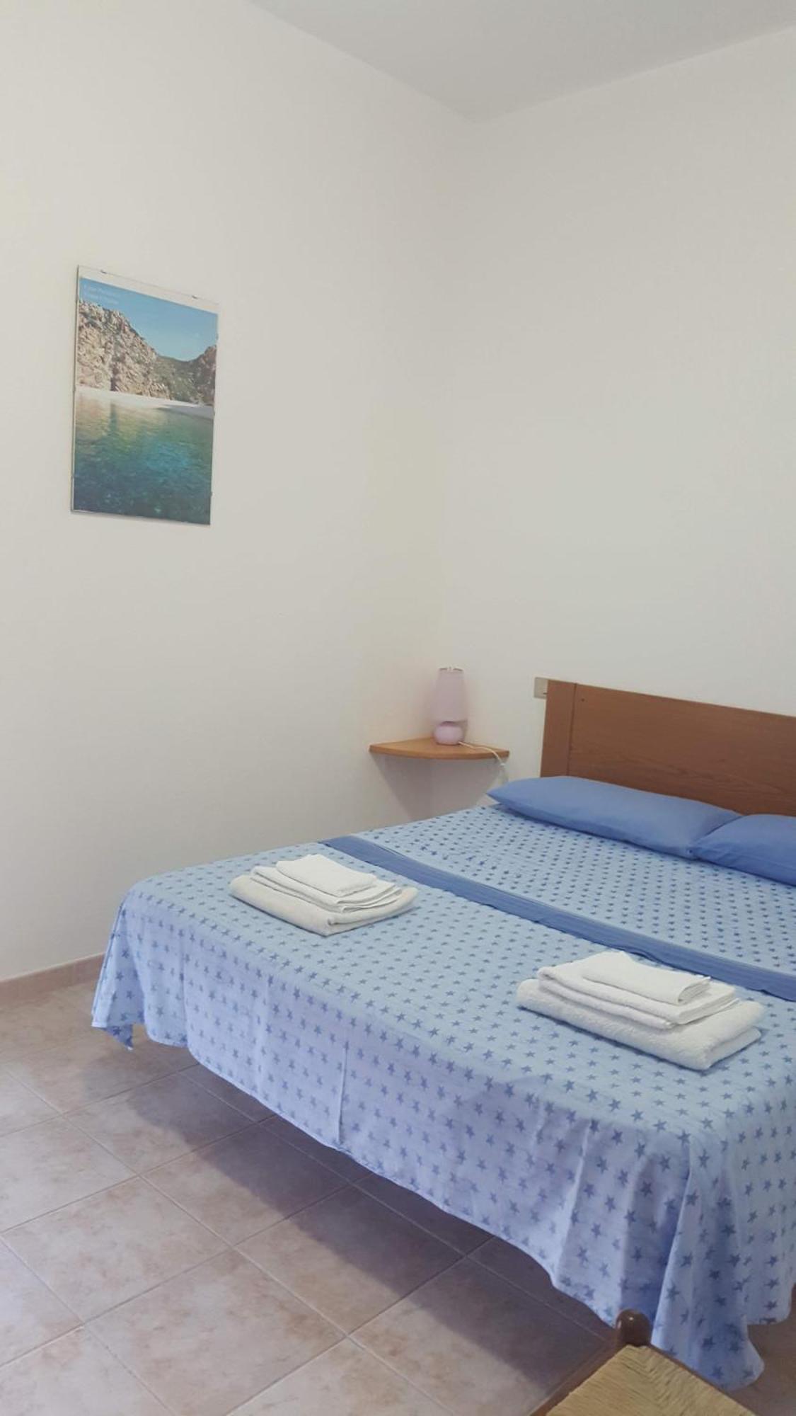 Casa Vacanza Costa Rossa Vista Mare Trinità dʼAgultu 客房 照片